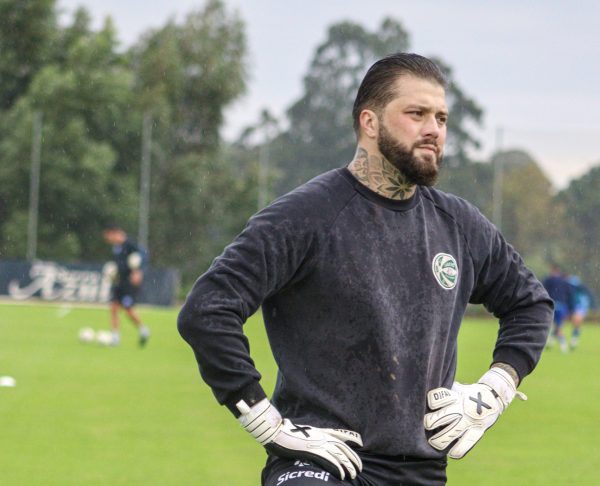 Xavante pode ter mudança no gol diante do Água Santa