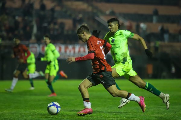 Xavante encara o Barra com chances de garantir classificação