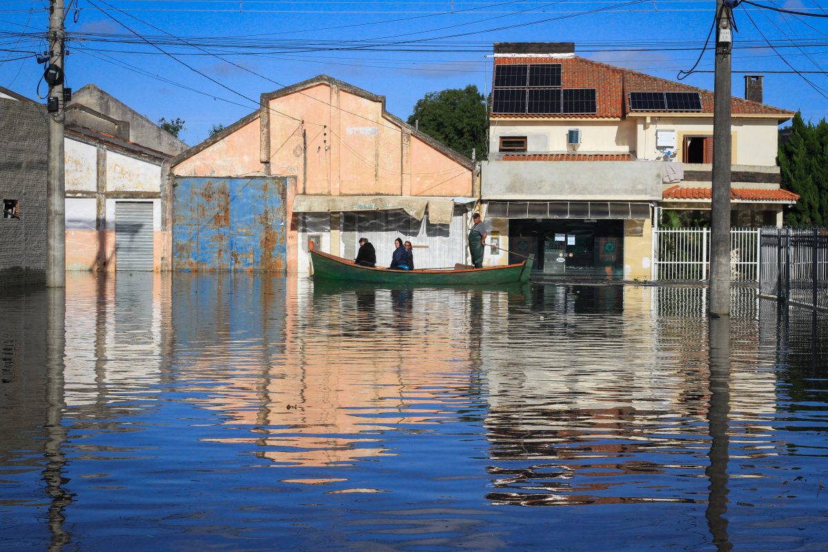 Atendimentos do Auxílio Reconstrução seguem até segunda-feira