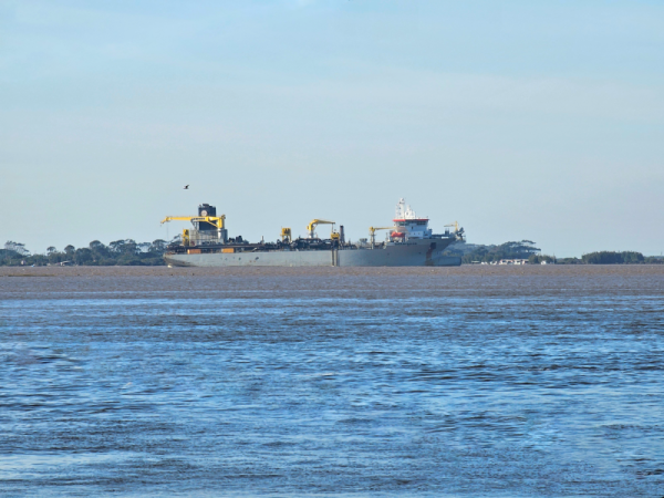 Portos RS inicia dragagem de trecho do canal de acesso ao Porto de Rio Grande