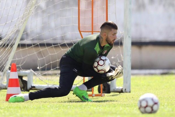 Brasil acerta com o goleiro Jacsson