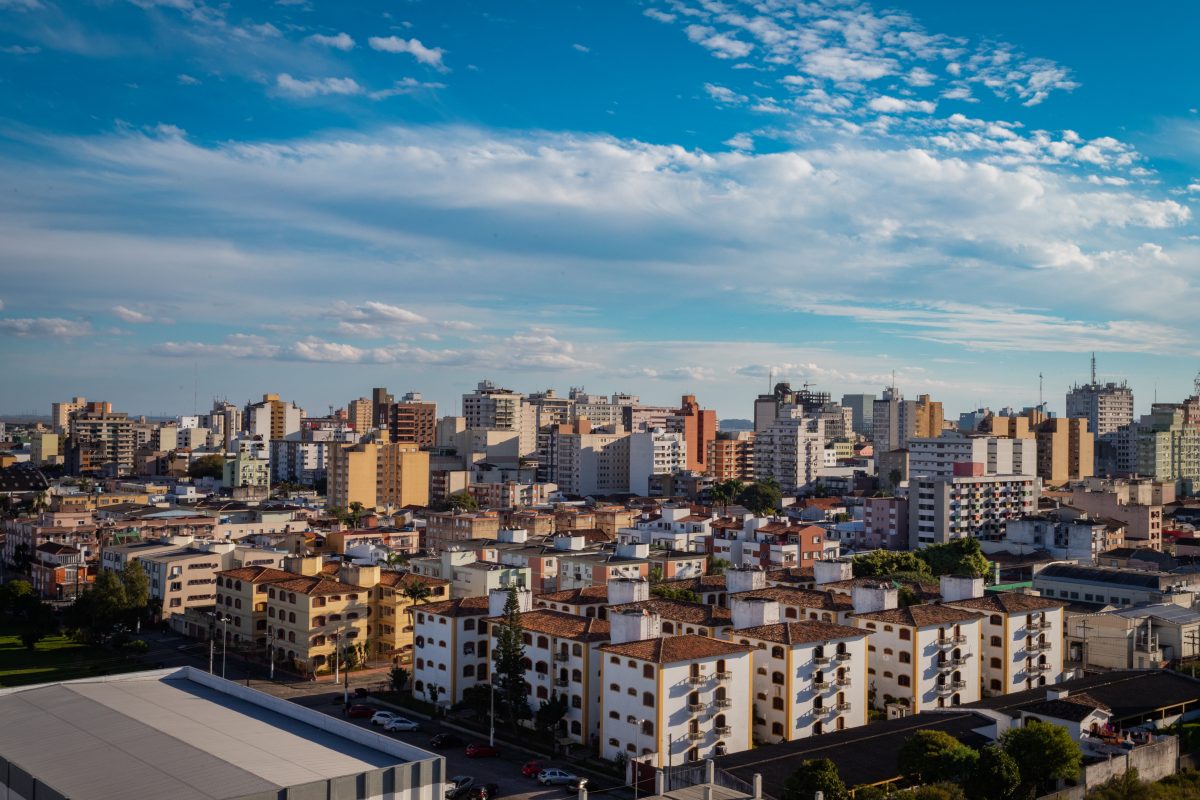 Imóveis desocupados aumentam 160% em 12 anos em Pelotas e Rio Grande