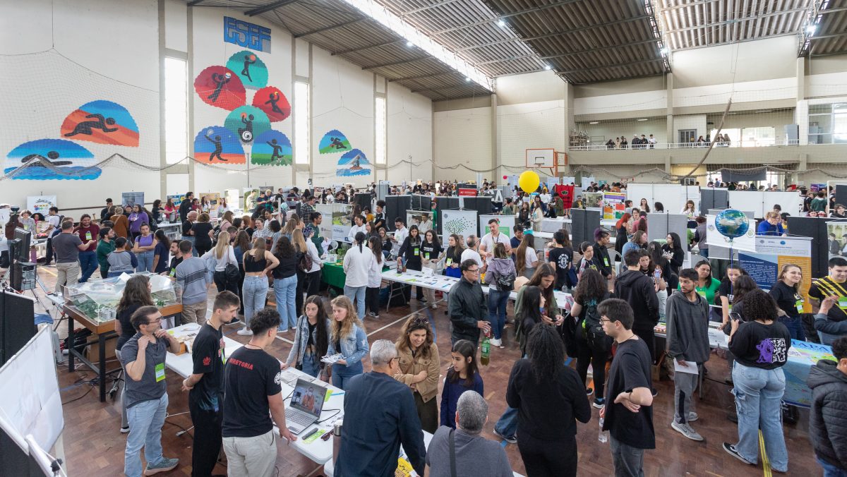 Futuros universitários conhecem cursos da UFPel