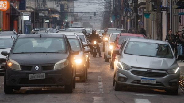 Problemas no trânsito de Pelotas passam por conscientização e infraestrutura