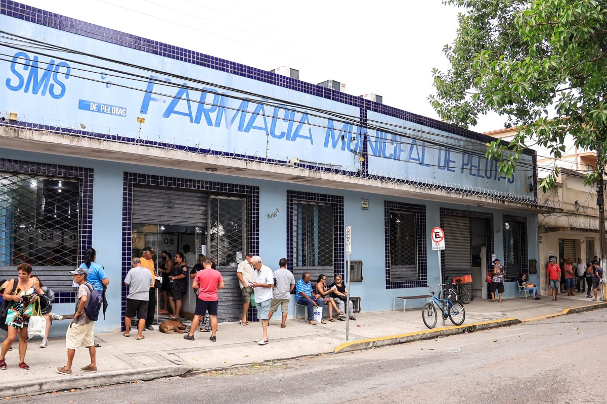 Farmácia Municipal reabre nesta quinta-feira