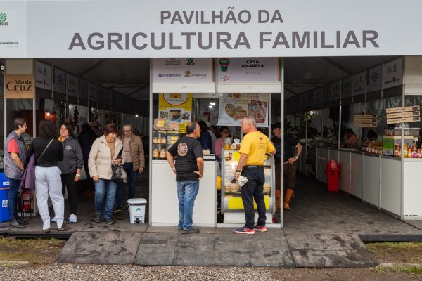 Pavilhão da agricultura familiar reforça cultura colonial na Expofeira