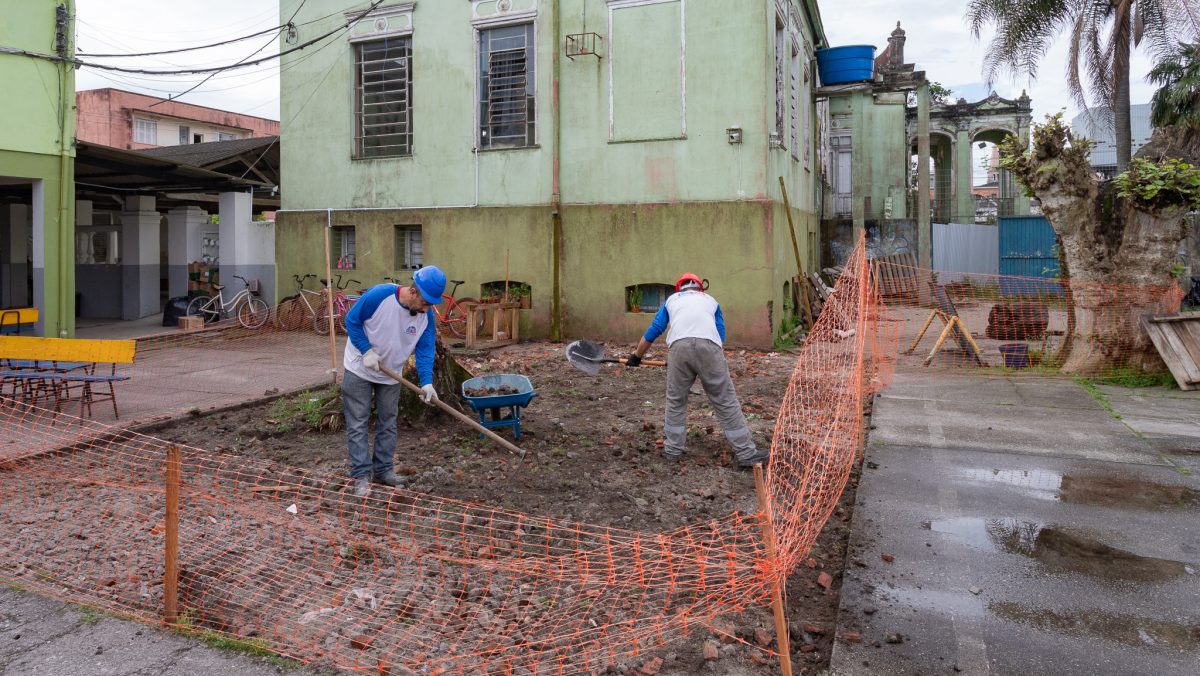 Félix da Cunha começa a receber obra de manutenção e reforma