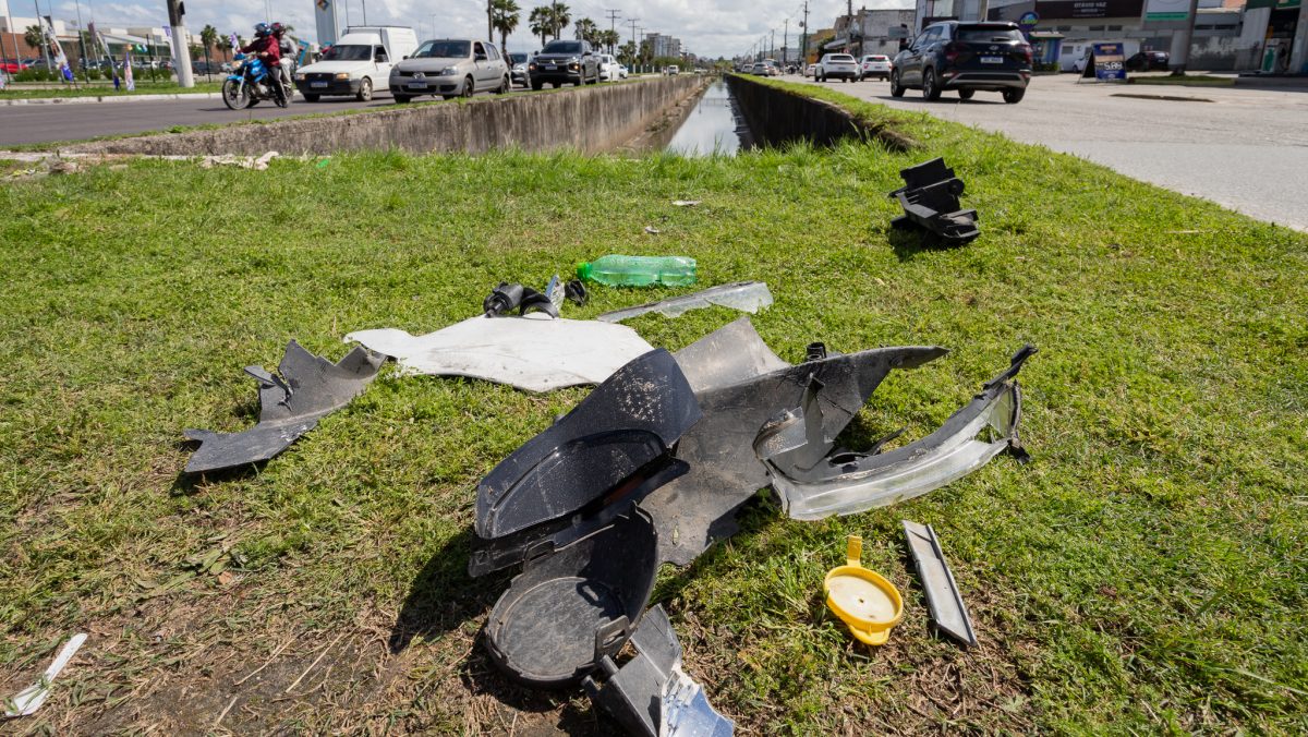 Quedas repetidas de veículos em canais acendem sinal de alerta