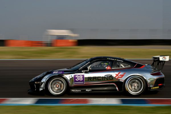 Após pódio na Argentina, Gabriel Robe mira título na Porsche Cup