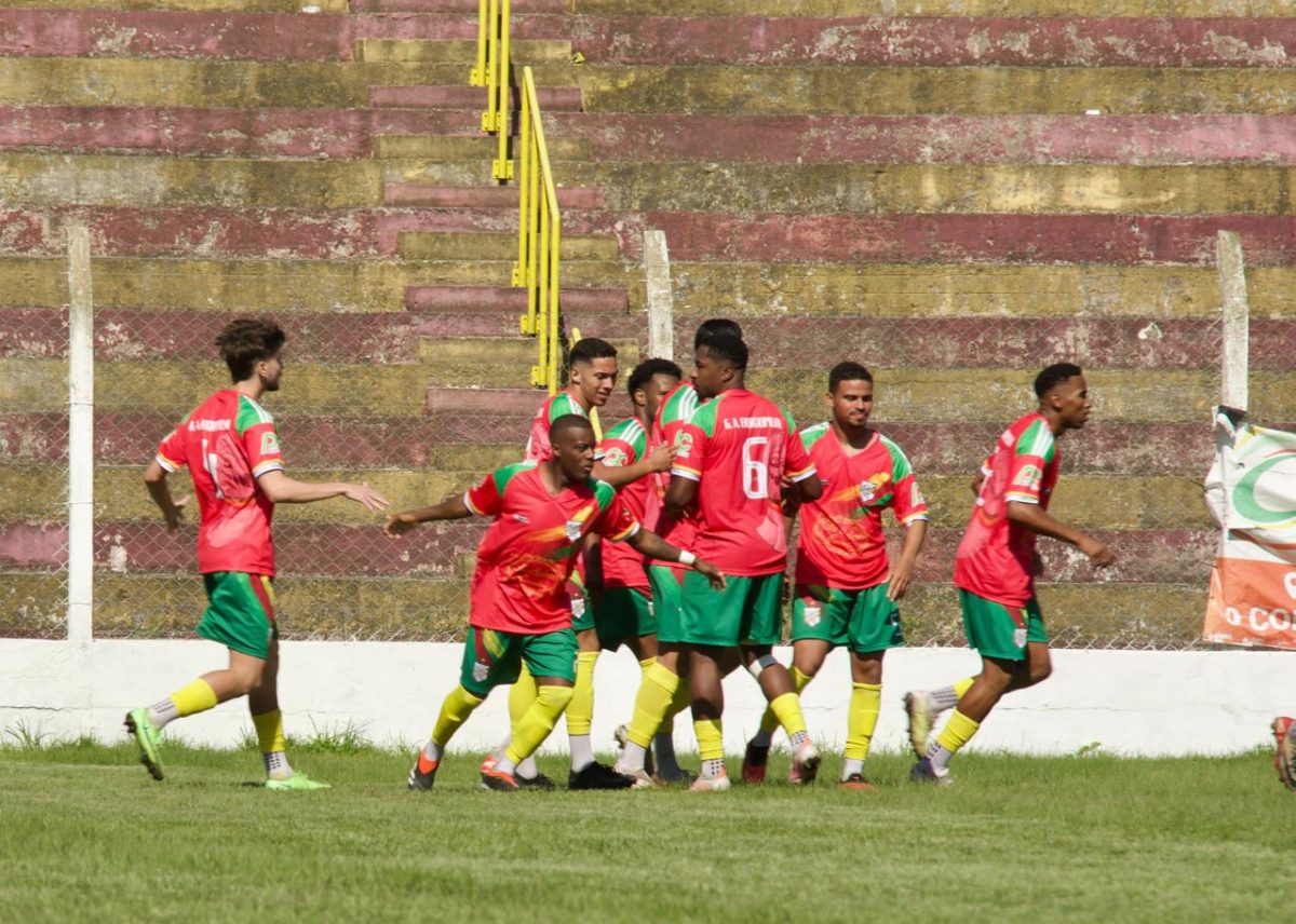 Farroupilha bate Rio Grande por 1 a 0 e quebra jejum de vitórias