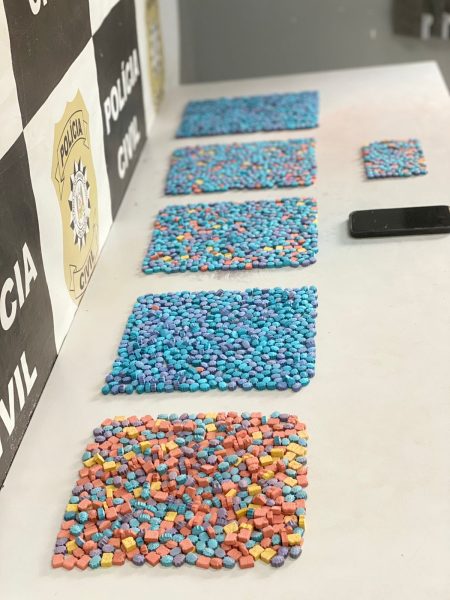 Homem é preso com s 2.640 comprimidos de ecstasy em Rio Grande