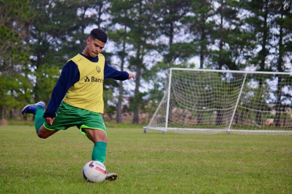 Dois reforços do Pelotas para o meio-campo voltarão a jogar juntos