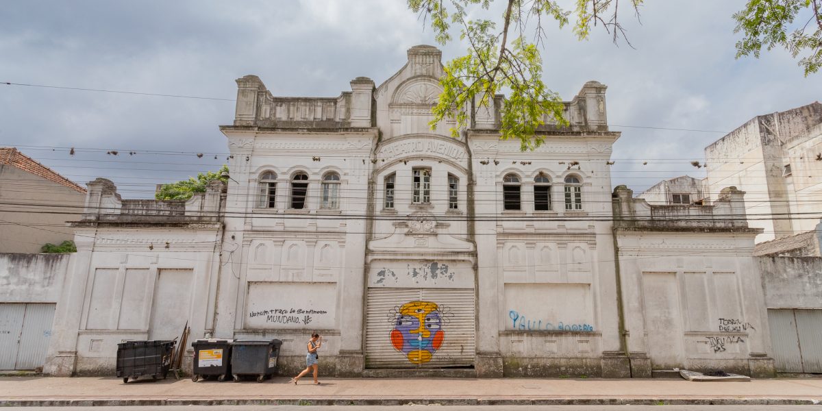 Theatro Avenida deve ser restaurado