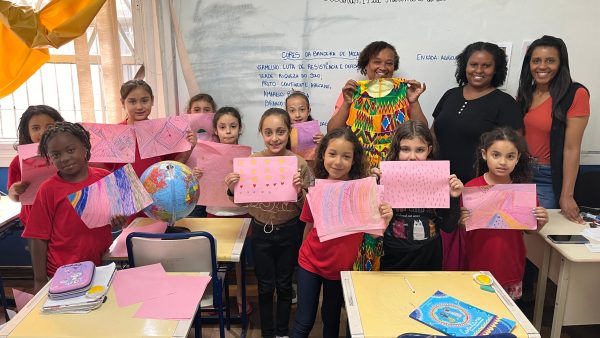 Educação como um agente de construção contra o racismo