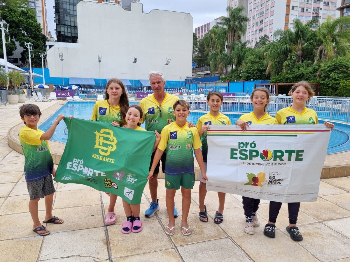 Natação do Brilhante conquista duas medalhas no Sulbrasileiro