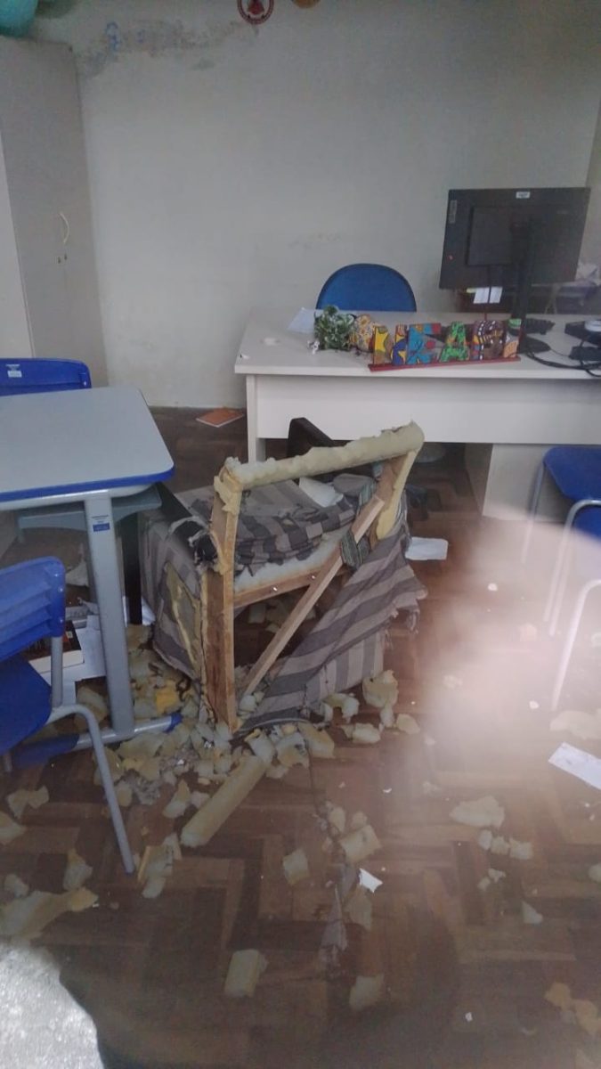 Sala de Núcleo de Estudos Afro-Brasileiros e Indígenas do Cavg é destruída