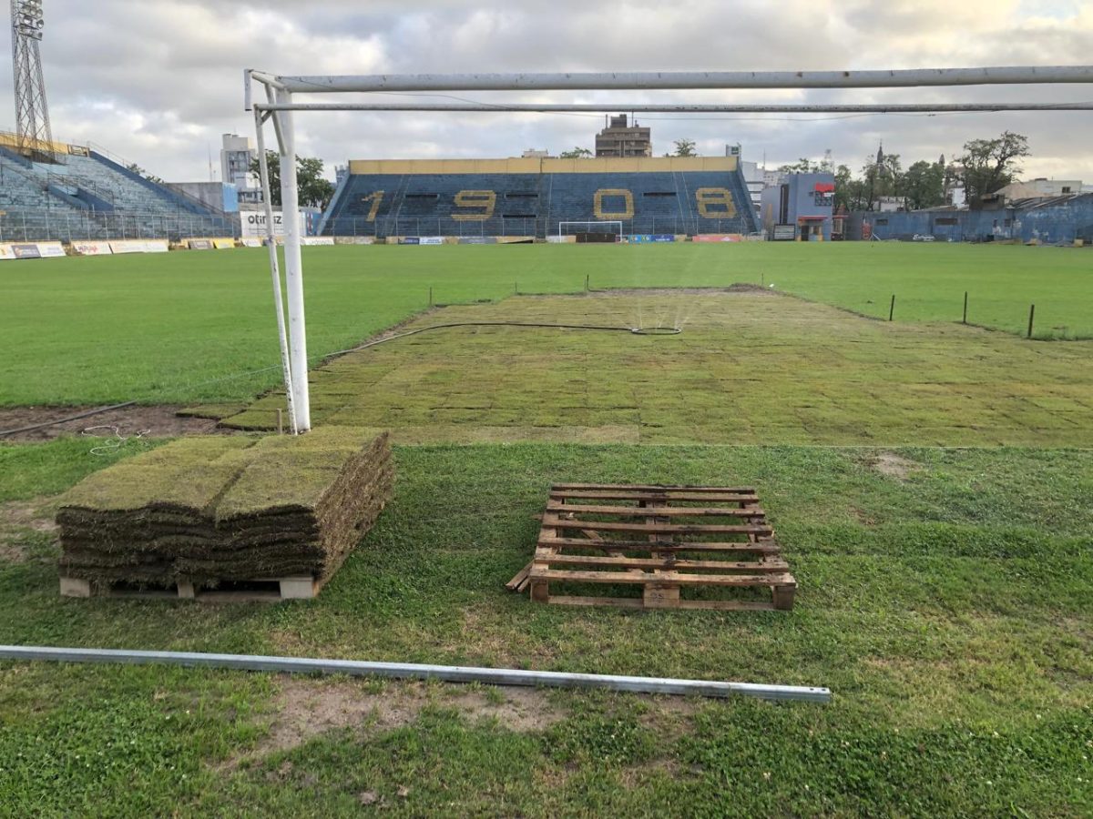 Gramado da Boca do Lobo recebe atenção em período sem jogos