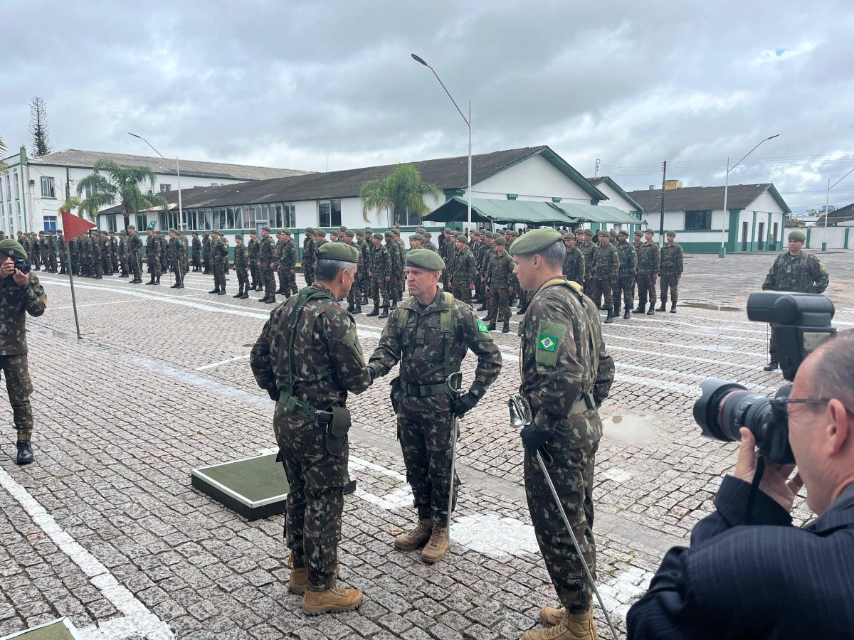 Tenente-coronel Daniel Paschoal Zanini assume comando do 9º BIMtz