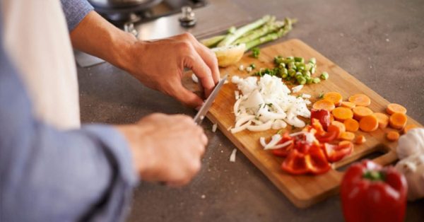 Caso de intoxicação alimentar acende alerta para conservação de alimentos