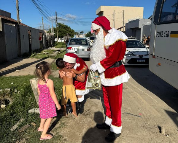 BM de Rio Grande faz entregas de Natal