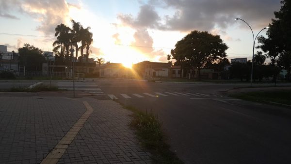 Último dia de janeiro deve ser com sol entre nuvens na Região Sul