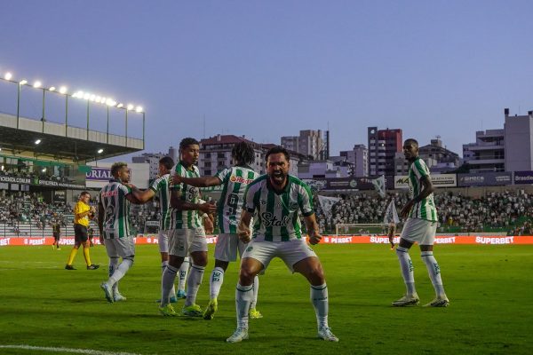 Juventude e São Luiz vencem na abertura do Gauchão