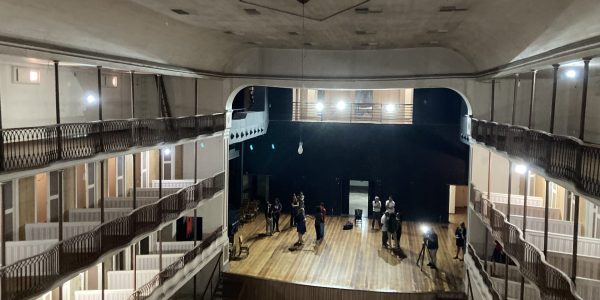 Não há previsão para reabertura do Theatro Sete de Abril