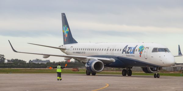 Aeroporto projeta aumento de 15% no fluxo durante as férias