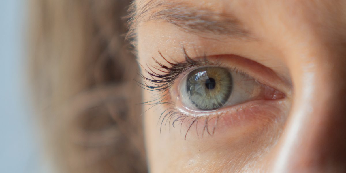 Temporada de calor e luminosidade exige atenção aos olhos