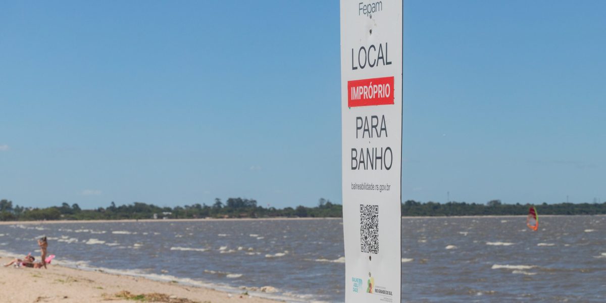 Balneabilidade: entenda o que é e como ela impacta o seu veraneio