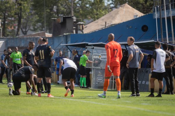 Arbitragem de vídeo coleciona acertos e polêmicas