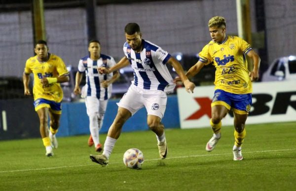 Súmula da estreia do Pelotas detalha briga na arquibancada