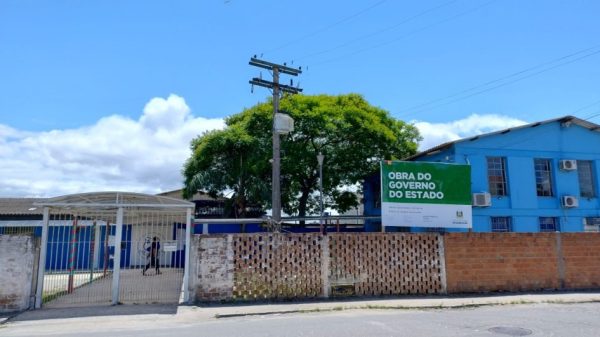 Estado anuncia obras em escola de Pelotas