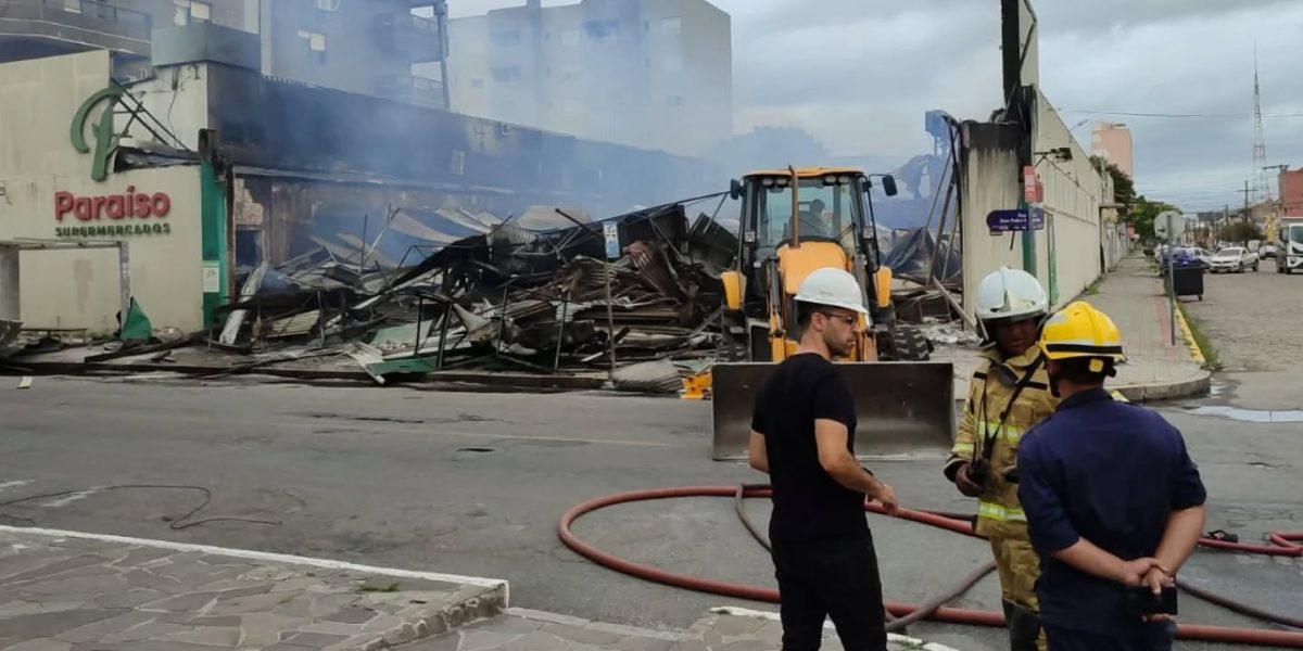 Rede de Supermercados emite nota sobre incêndio