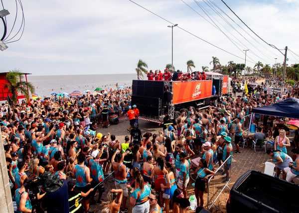 Mais de 400 mil foliões vão aproveitar o Carnaval na Zona Sul