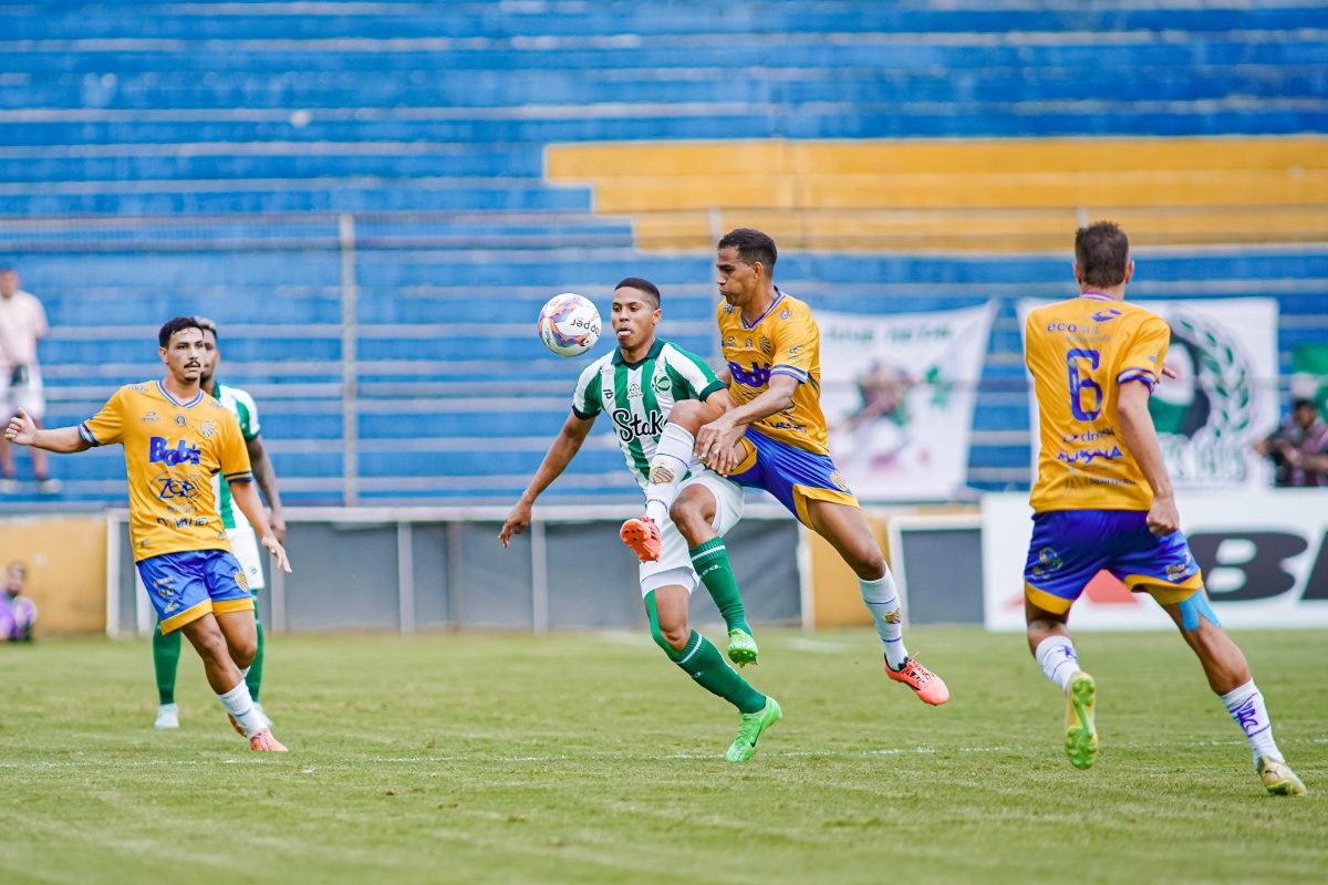 Em jogo de reviravoltas, Pelotas perde por 3 a 2 para o Juventude