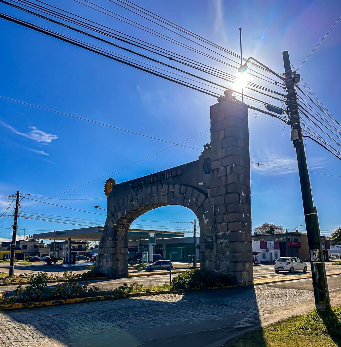 Cerimônia celebra aniversário de Rio Grande com inauguração de marco