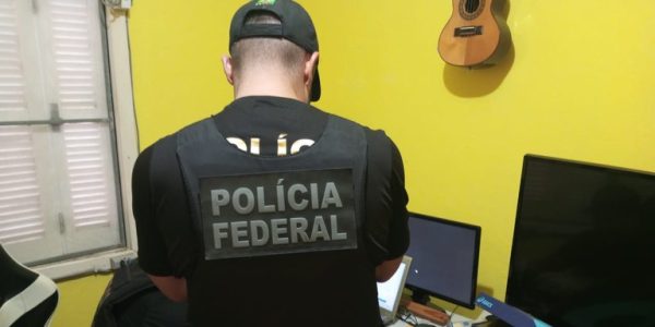 PF cumpre mais uma ordem judicial a suspeito de crime de abuso infantil