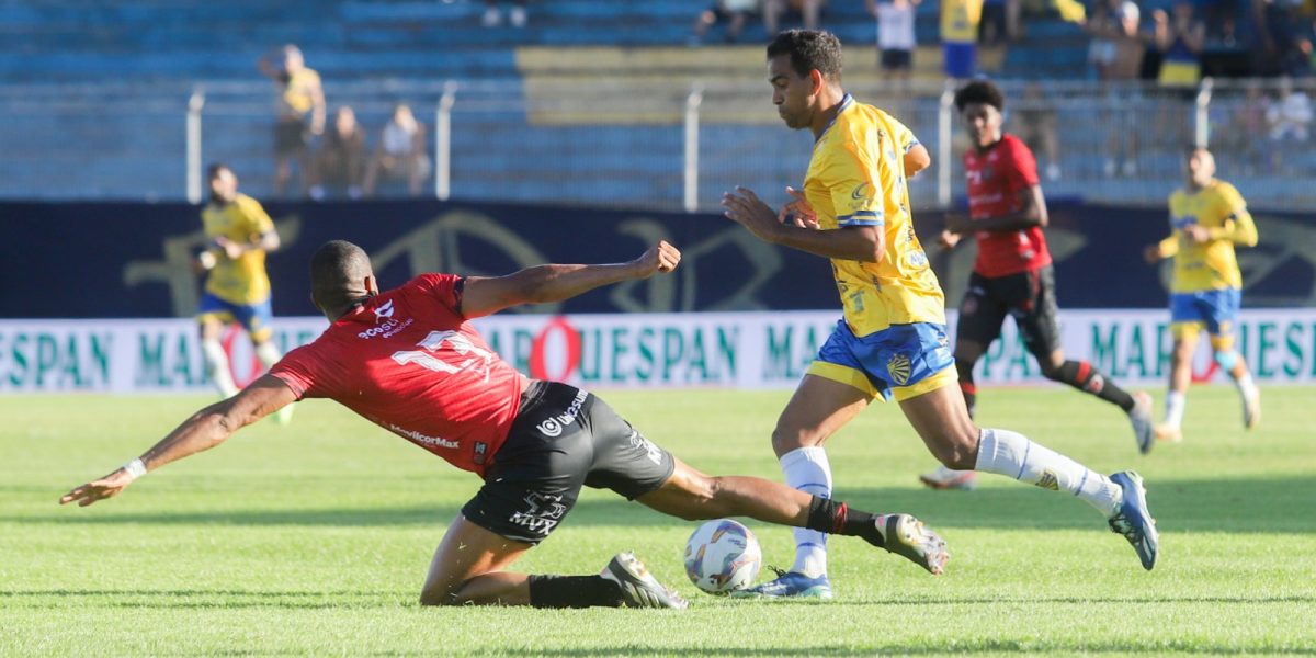 Clássico Bra-Pel termina empatado em 0 a 0 na Boca do Lobo