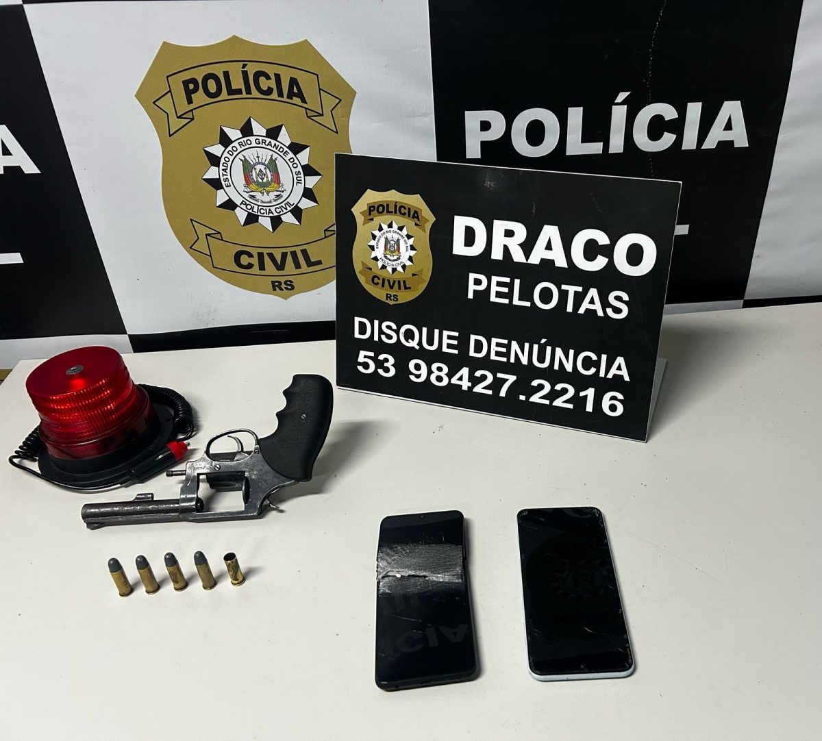 Assaltante é baleado após desobedecer ordem da polícia