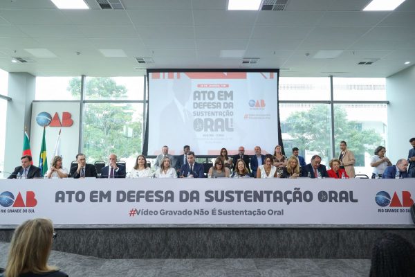 Advogados se mobilizam para garantir sustentação oral ao vivo