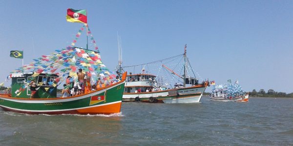 Integração cultural leva arte e educação à Ilha da Torotama