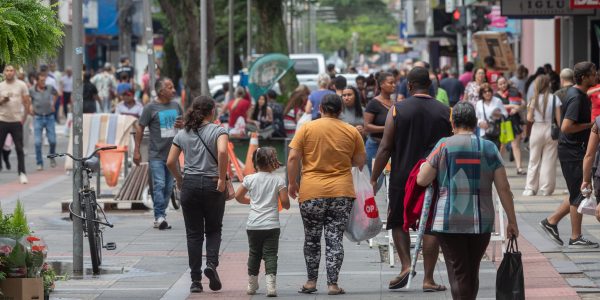 Vendas do Dia das Mães crescem 3,47% em relação a 2023