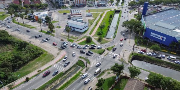 Pelotas sofre com problemas crônicos em cruzamentos