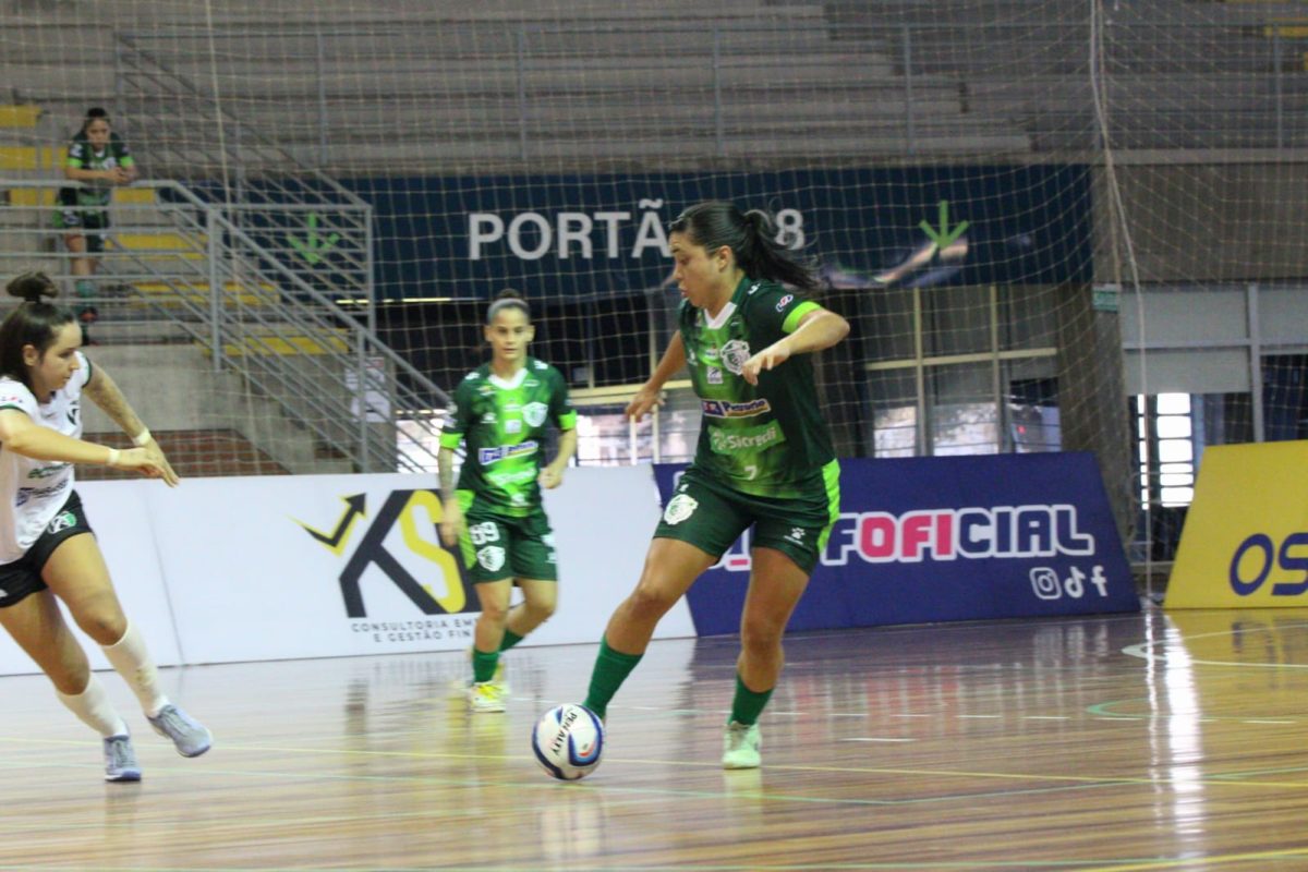 Malgi perde de virada e segue sem pontuar na Liga Feminina
