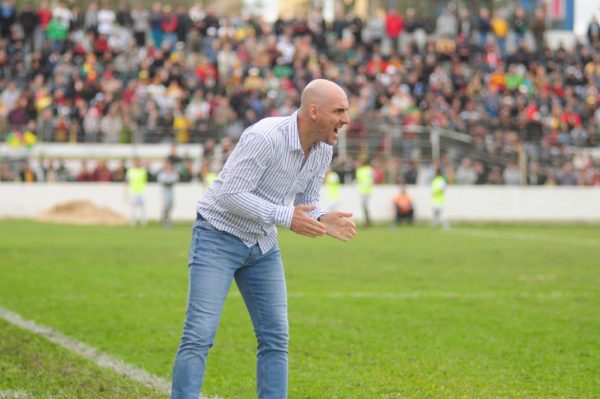 Pelotas anuncia Antônio Freitas como técnico do sub-20