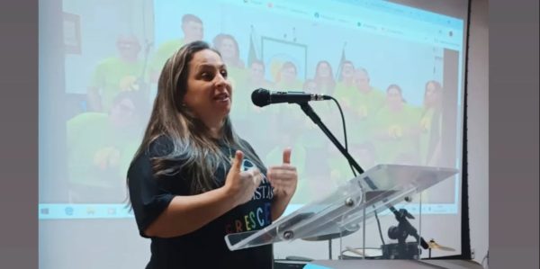 “A gente luta para que a pessoa autista não seja esquecida depois que cresce”