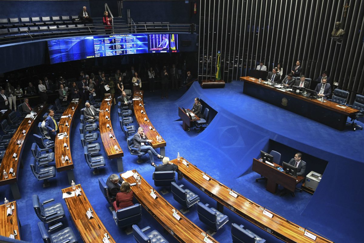 Senado aprova aumento no número de deputados