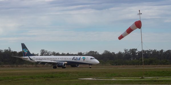 Azul mantém voos diretos de Pelotas para São Paulo