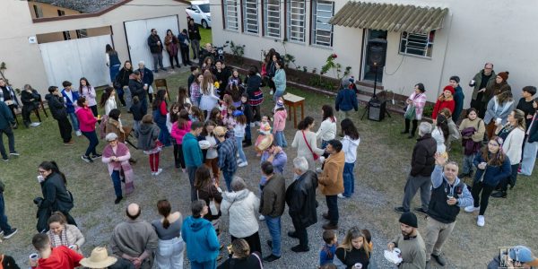 Dia de celebrar Santo Antônio